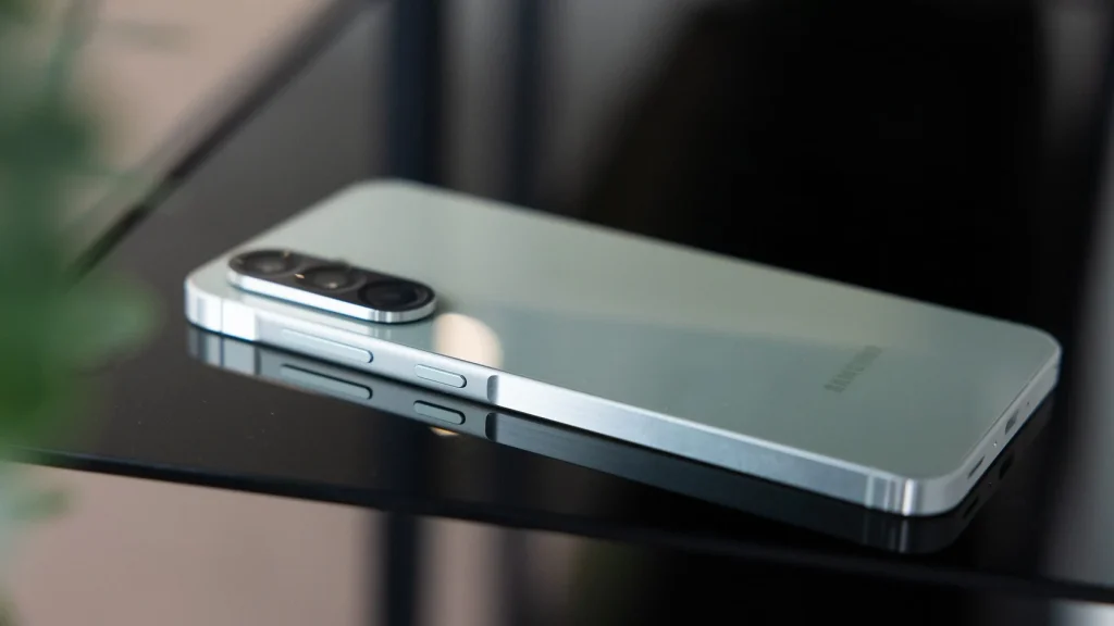 告别 Bixby，迎接 Gemini：Galaxy A 系列机型获得增强的 AI 访问权限