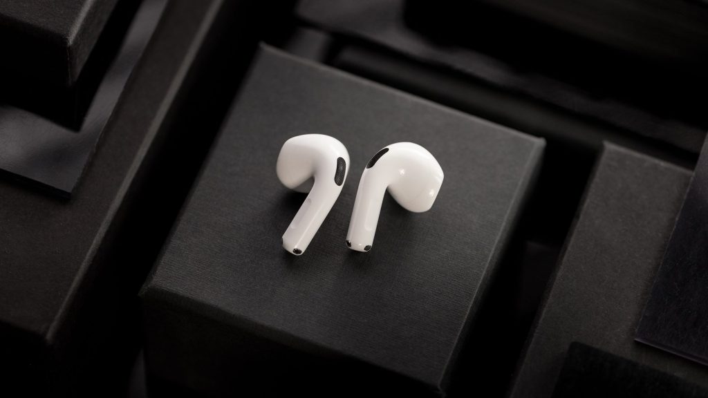 你的 AirPods 可能很快就会拥有这些炫酷新功能