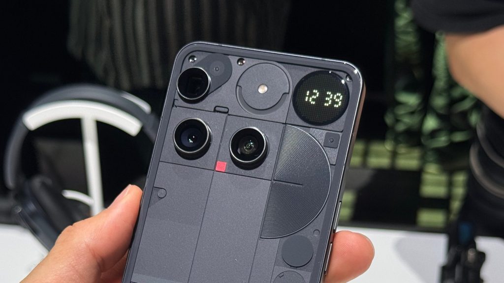 Nothing Phone 3 发布：为设计爱好者打造的安卓智能手机