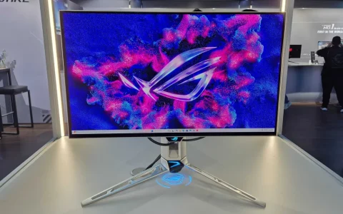 华硕发布超高速 720Hz 游戏显示器——但我更关注的是 Tandem OLED 技术