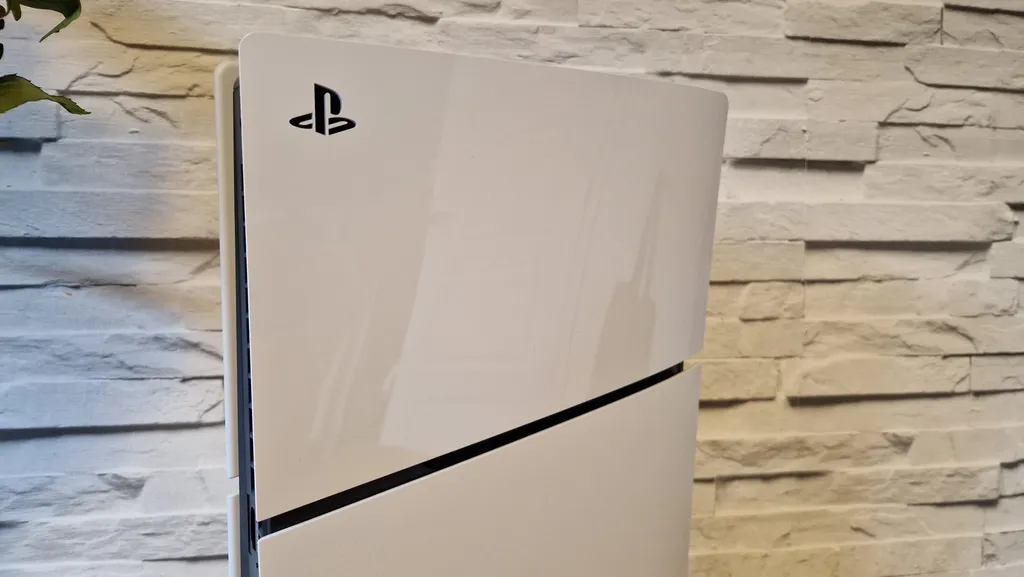 尽管早期曾面临供应问题，PS5 的销量仍已超过 8020 万台