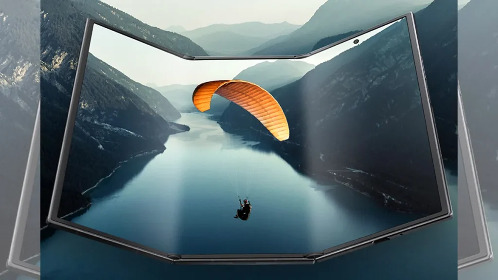 三星发布 Galaxy Z Trifold，这款折叠屏手机名副其实